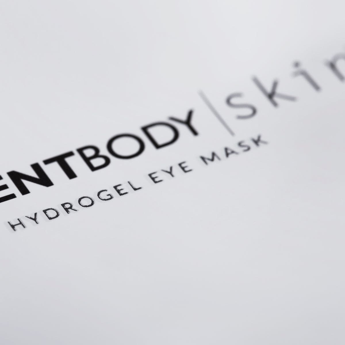 10 FREE CurrentBody Skin Hydrogel Eye Masks